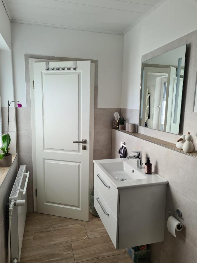 Ferienwohnung Im Werder -Fuer Monteure Nicht Geeignet- Целле Экстерьер фото